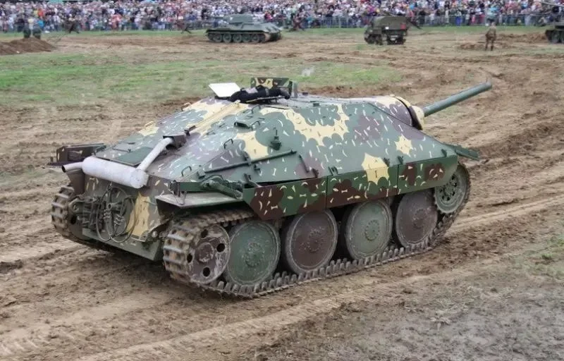 Tankový den v Lešanech