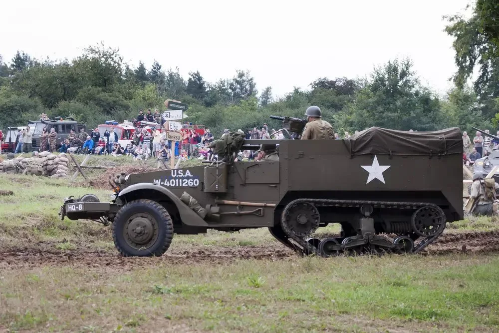 Tankový den v Lešanech