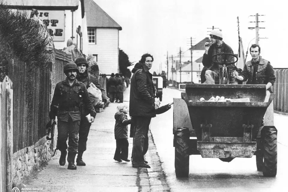 Argentinští vojáci na Falklandech