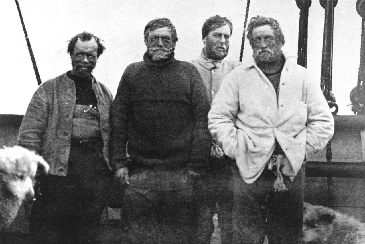 Frank Wild, Ernest Shackleton, Eric Marshall a Jameson Adams