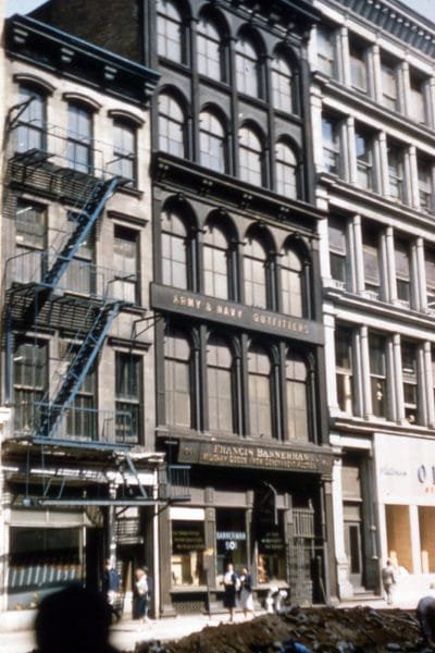Manhattanský obchod Francise Bannermana