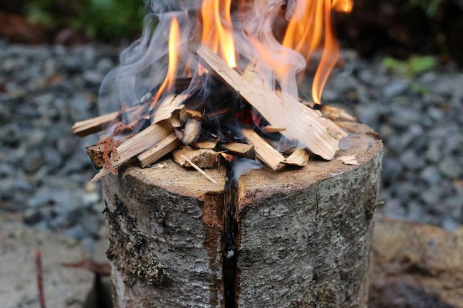 Zapálení finské svíce