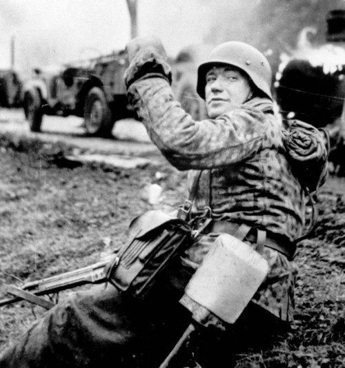 americký voják ležící